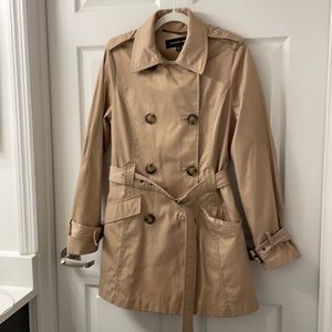 Jones New York double breasted rain trench coat
